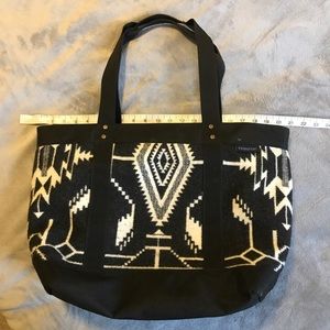 PENDLETON Large Black and White Tote Bag